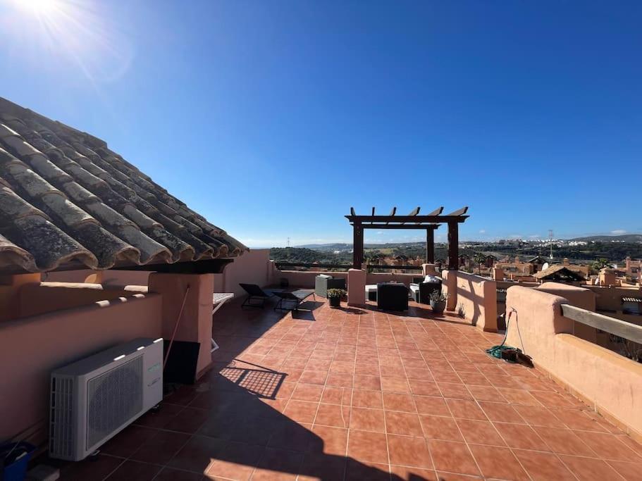 Schoenes Penthouse Mit Meerblick Pura Vida Bahia de Casares エクステリア 写真